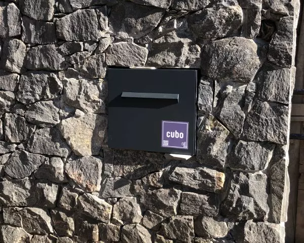 Caixa de Correio de embutir em muro na fachada